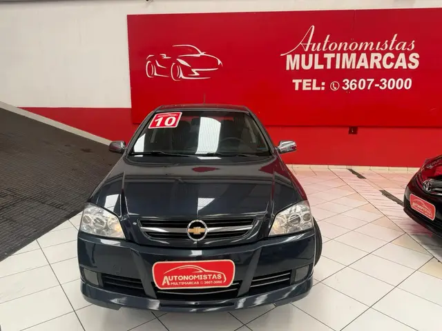 Carro Chevrolet Astra Sedan 2010 Advantage 2.0 (Flex)