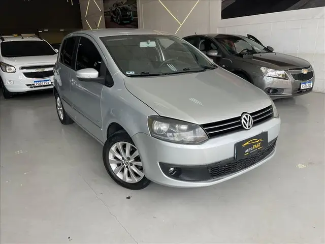 Carro Volkswagen Fox 2011 Prime 1.6 8V I-Motion (Flex)