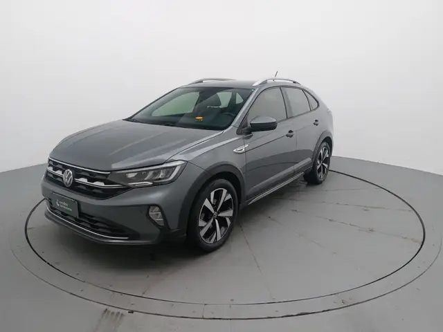 Carro Volkswagen Nivus 2023 Highline 200 TSI