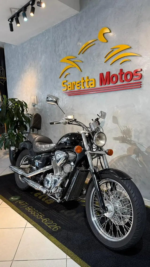 Moto Honda VT 600 2001 C Shadow