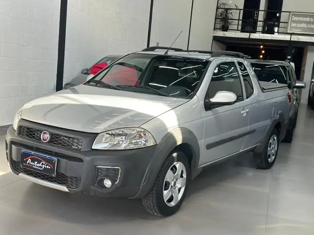 Carro Fiat Strada 2018 Working 1.4 (Flex)