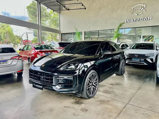 Carro Porsche Cayenne 2024 S 4.0
