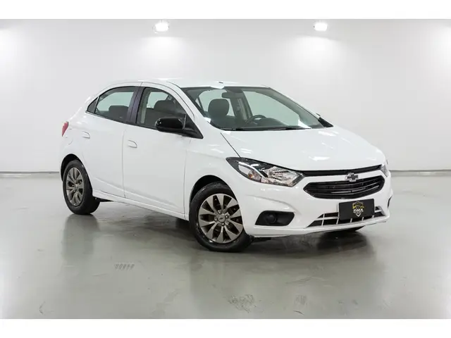 Carro Chevrolet Joy Plus 2021 Plus 1.0 8V Black Edition (Flex)