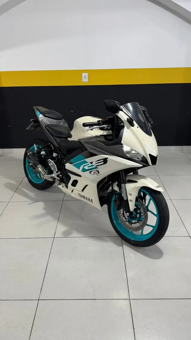 Moto Yamaha YZF R3 2025 ABS