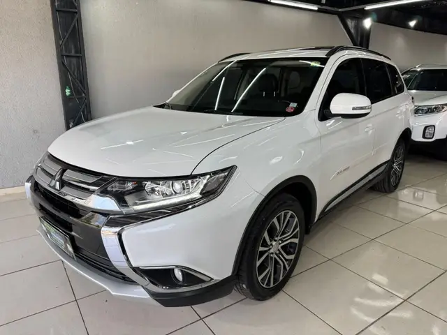 Carro Mitsubishi Outlander 2016 2.0 16V CVT
