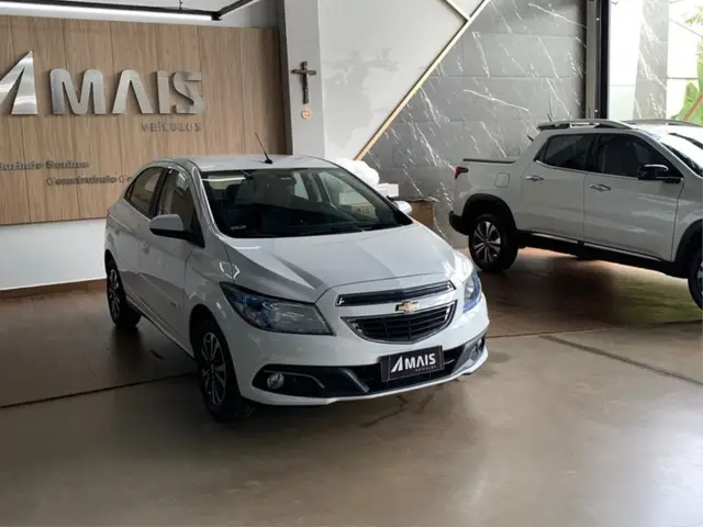 Carro Chevrolet Onix 2015 1.4 LTZ SPE/4 (Aut)