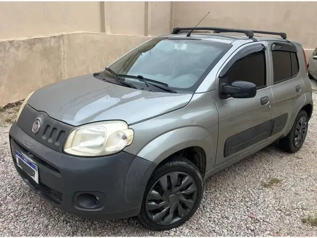 Carro Fiat Uno 2011 Vivace 1.0 8V (Flex) 4p