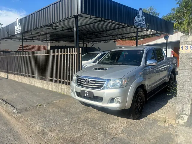 Carro Toyota Hilux Cabine Dupla 2012 Hilux 3.0 TDI 4x4 CD SRV (Aut)