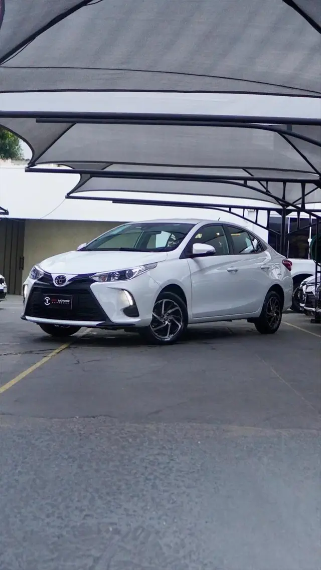 Carro Toyota Yaris Sedan 2024 XS 1.5 (Flex) (Aut)
