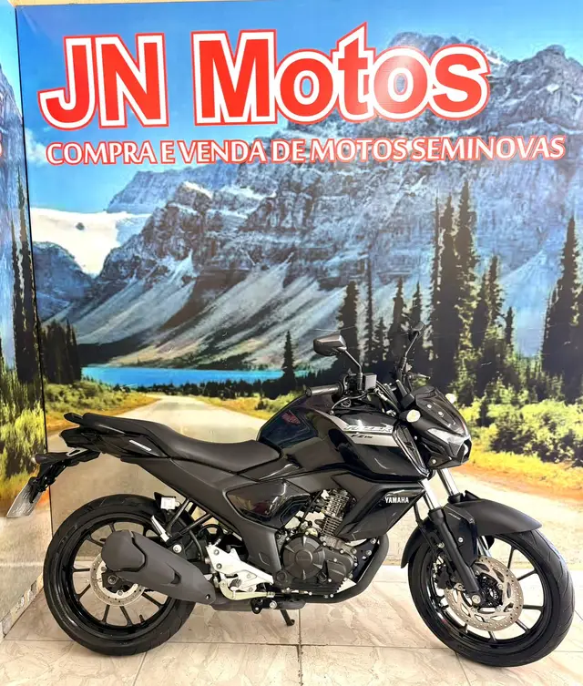 Moto Yamaha YS 150 Fazer 2023 ED