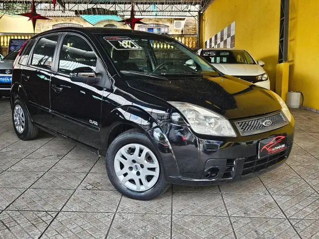 Carro Ford Fiesta Hatch 2010 1.0 (Flex)