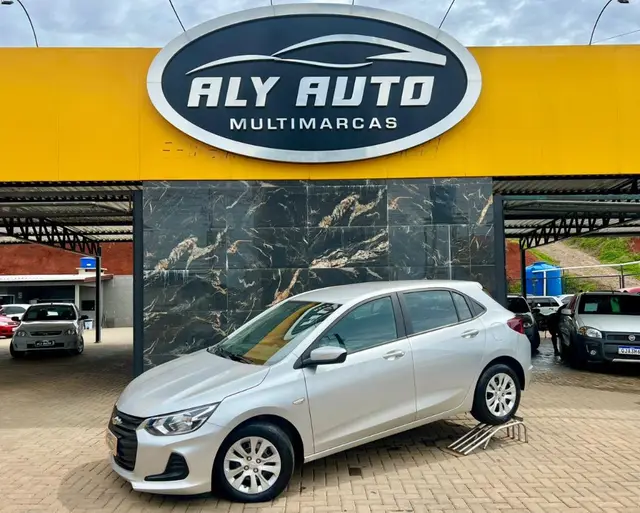 Carro Chevrolet Onix 2020 LT 1.0 (Flex)