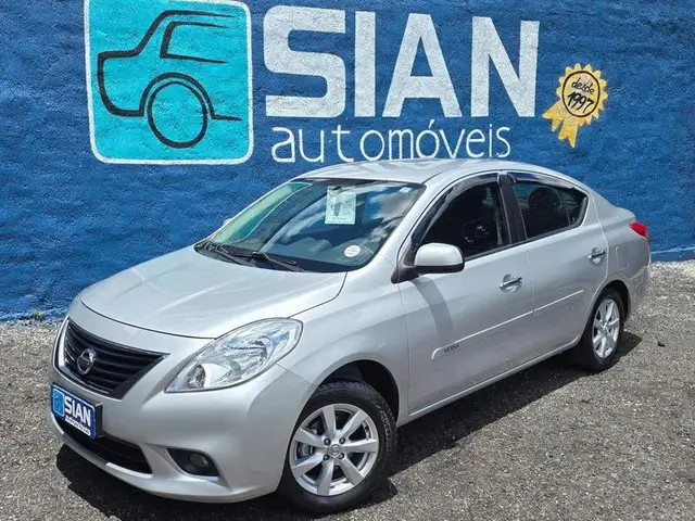 Carro Nissan Versa 2013 1.6 16V SL (Flex)