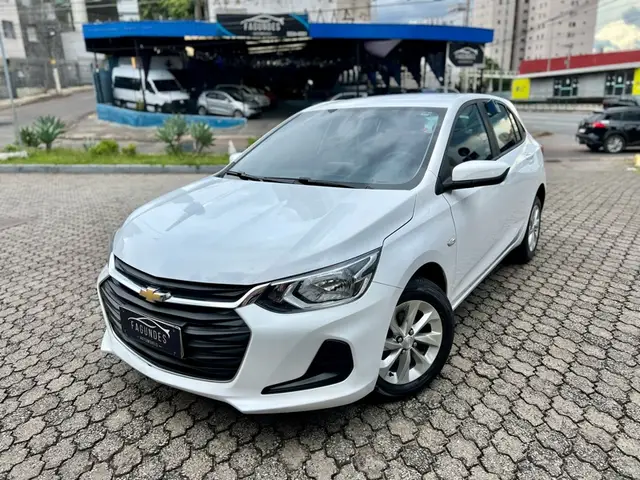 Carro Chevrolet Onix 2023 LT 1.0 Turbo