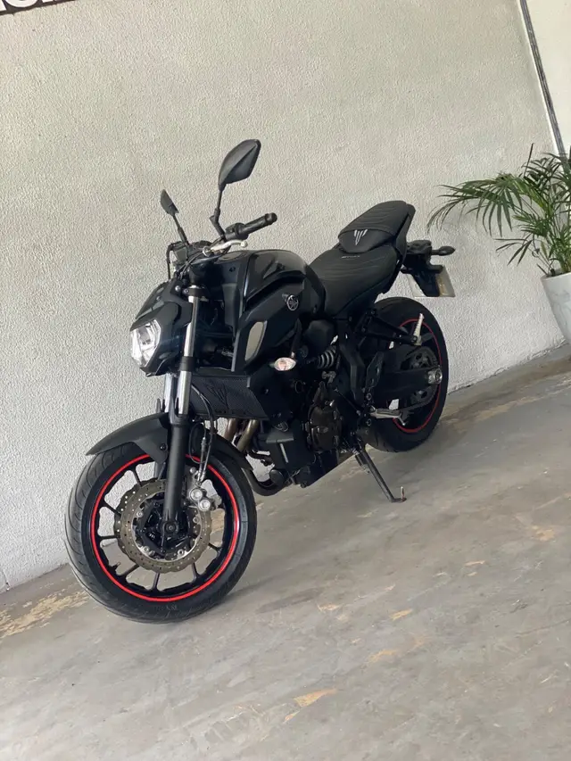 Moto Yamaha MT-07 2024 ABS