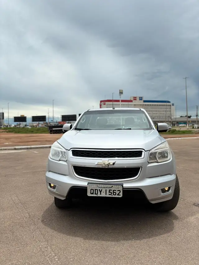 Carro Chevrolet S10 Cabine Dupla 2016 S10 2.4 Advantage (Cabine Dupla)