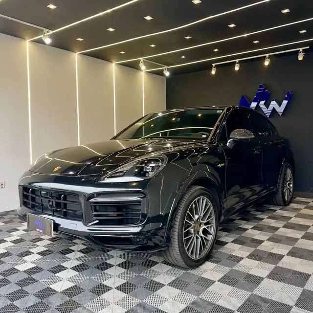 Carro Porsche Cayenne Coupé 2023 3.0 V6 462cv (Híbrido)