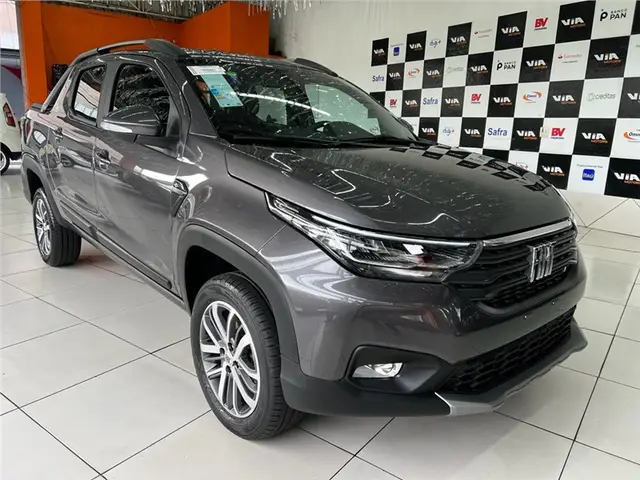 Carro Fiat Strada 2025 Volcano 1.3 Flex 8V CD Aut.