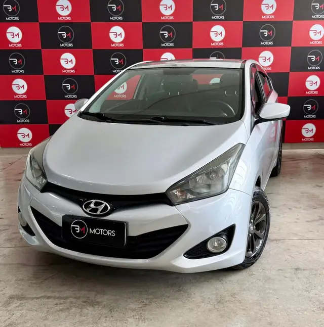 Carro Hyundai HB20S 2014 1.6 Comfort Plus (Flex)