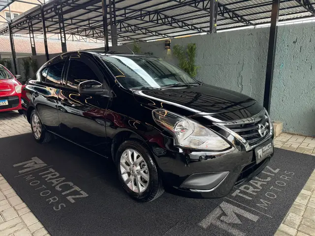Carro Nissan Versa 2017 1.0 12V S (Flex)