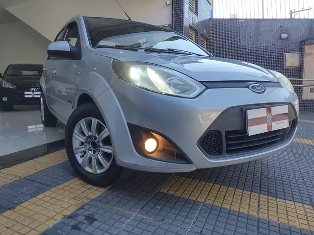 Carro Ford Fiesta Sedan 2012 1.6 (Flex)