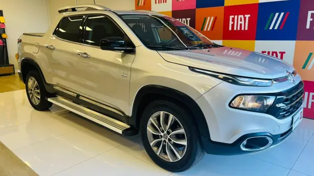 Carro Fiat Toro 2019 Volcano 2.0 diesel AT9 4x4