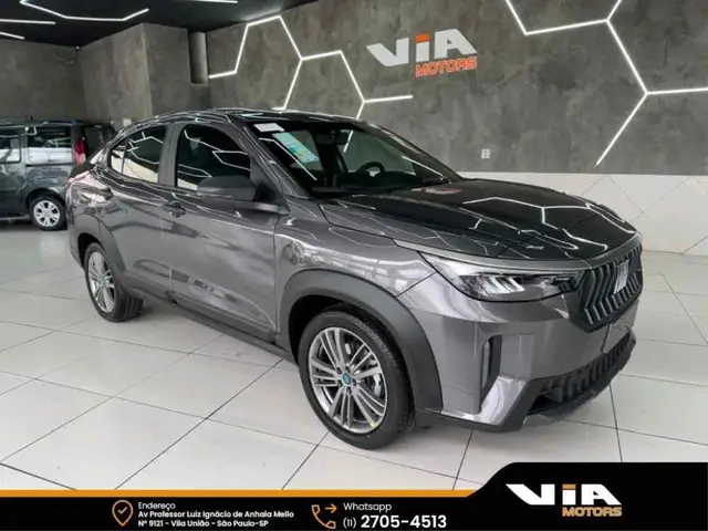 Carro Fiat Fastback 2026 Turbo 200