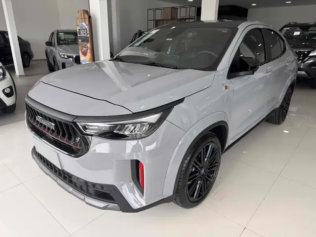 Carro Fiat Fastback 2026 Abarth T270