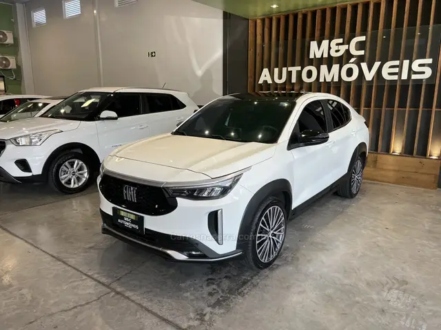 Carro Fiat Fastback 2023 Impetus Turbo 200 (Flex) (Aut)