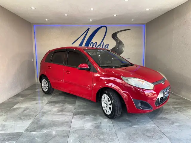Carro Ford Fiesta Hatch 2014 SE 1.0 RoCam (Flex)
