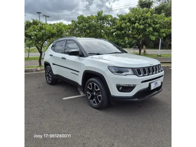 Carro Jeep Compass 2017 2.0 Sport 4x2 (Aut) (Flex)