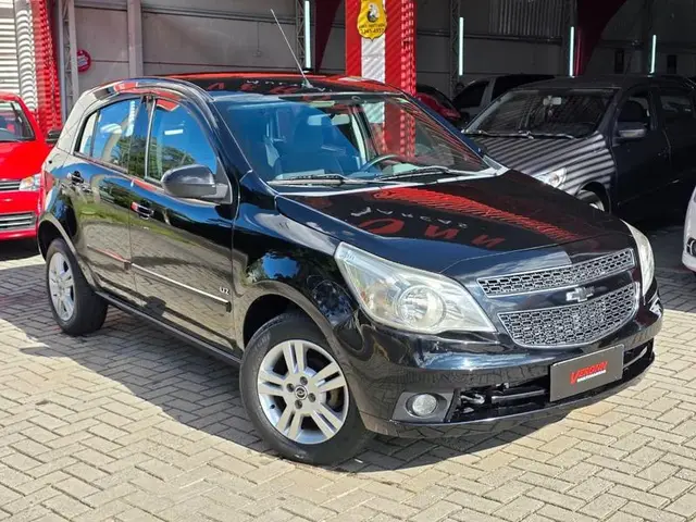 Carro Chevrolet Agile 2010 LTZ 1.4 8V (Flex)