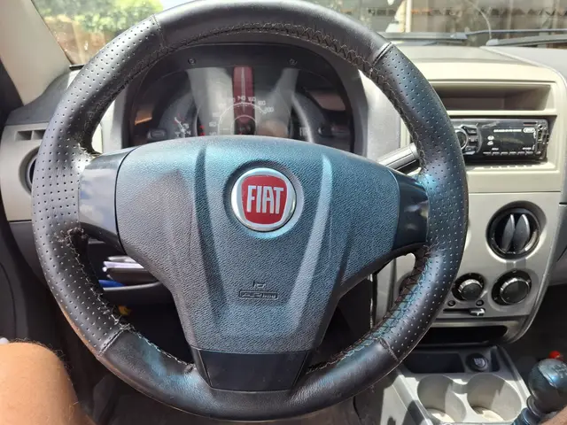 Carro Fiat Palio 2015 Fire Way 1.0 8V (Flex)