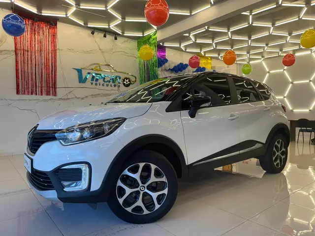 Carro Renault Captur 2021 BOSE 1.6 16v SCe CVT (Flex)