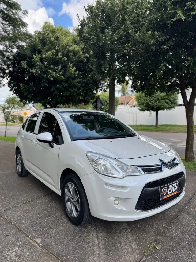 Carro Citroën C3 2015 Attraction 1.5 8V (Flex)
