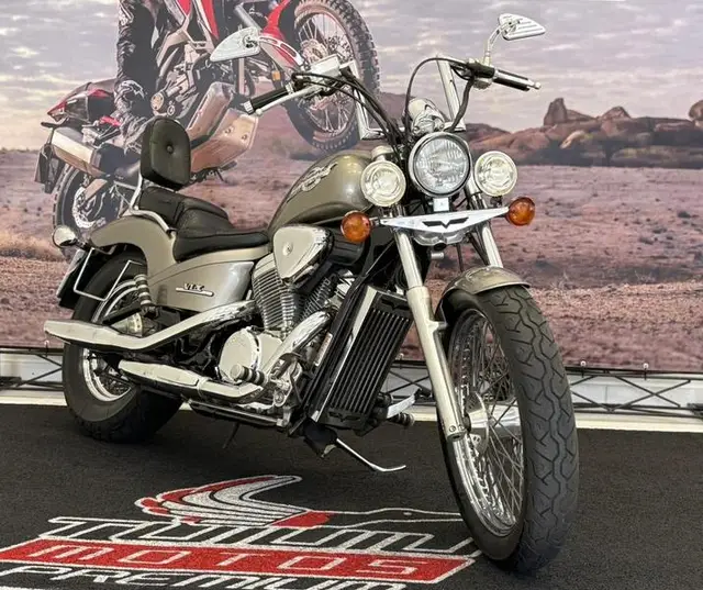Moto Honda VT 600 2001 C Shadow