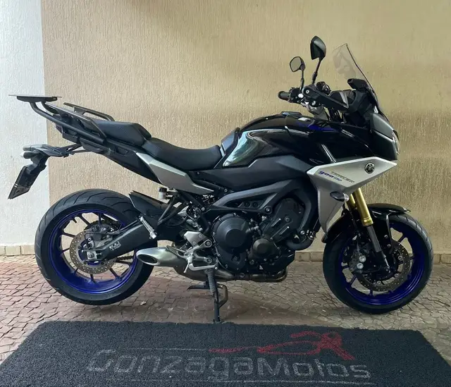 Moto Yamaha MT-09  2021 Tracer 900 GT