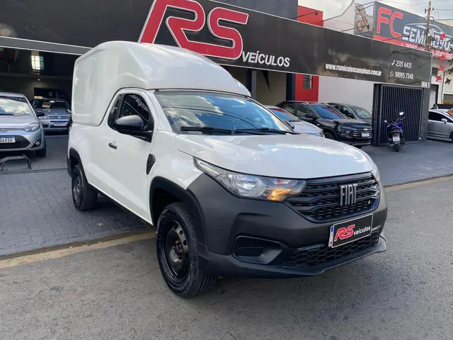 Carro Fiat Strada 2023 Endurance 1.4 Cabine Plus (Flex)