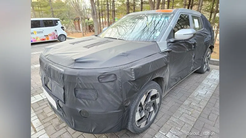 Novo Hyundai Creta é flagrado com interior renovado e ficará maior na nova geração