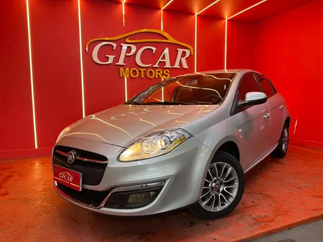 Carro Fiat Bravo 2016 Essence 1.8 16V (Flex)