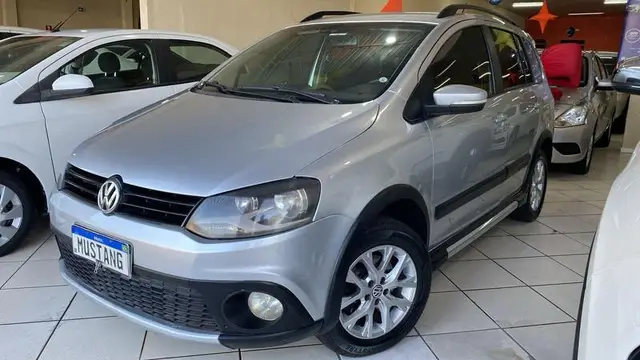 Carro Volkswagen SpaceCross 2013 1.6 8V (Flex)