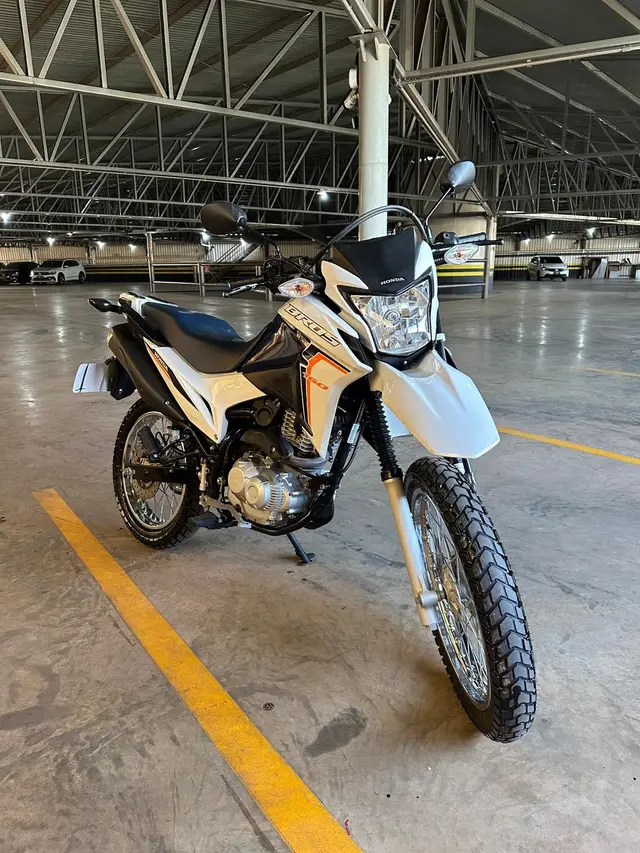 Moto Honda NXR 160 2024 Bros ESDD