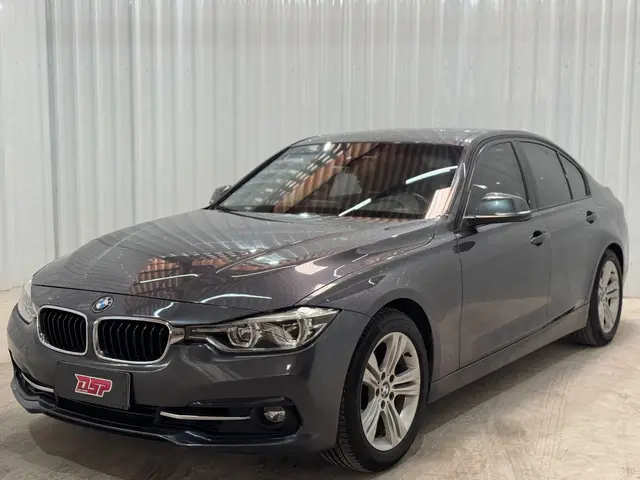 Carro BMW 320i GT 2017 320i Gran Turismo Sport