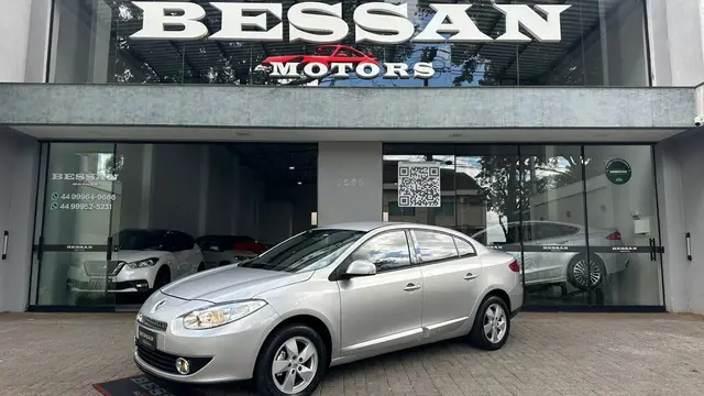 Carro Renault Fluence 2013 2.0 16V Dynamique (Aut) (Flex)