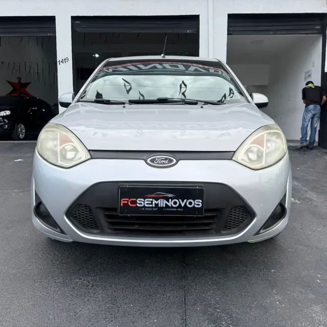 Carro Ford Fiesta Hatch 2012 1.6 (Flex)