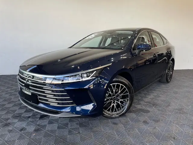 Carro BYD King 2026 DM-i GS