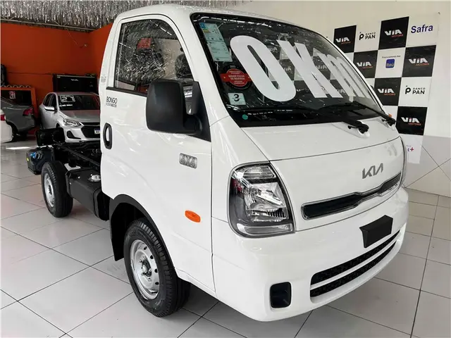 Carro Kia Bongo 2024 K2500 2.5 4x4