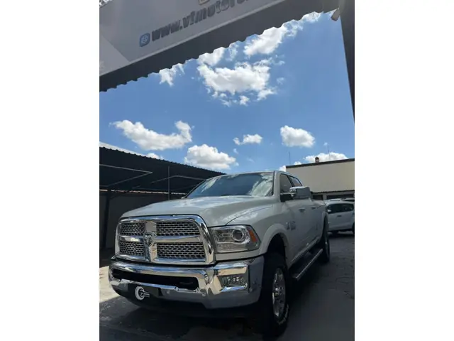 Carro Ram 2500 2017 Ram 2500 CD 6.7 4X4 Laramie