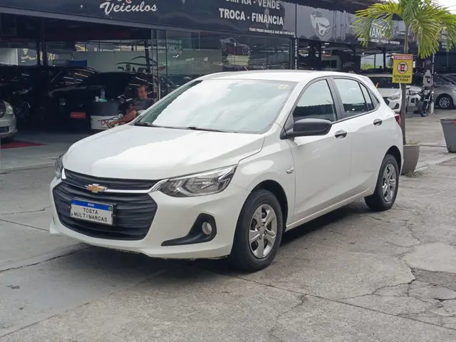 Carro Chevrolet Onix 2024 LT 1.0