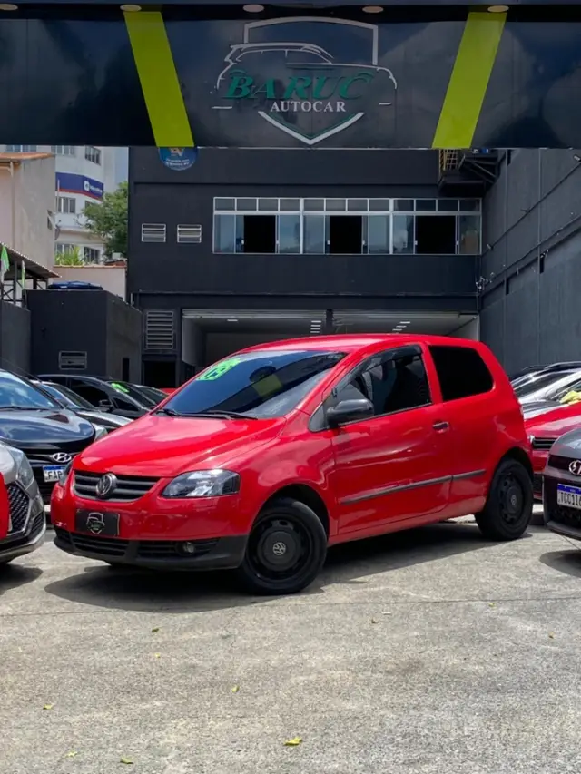 Carro Volkswagen Fox 2009 1.0 8V (Flex)
